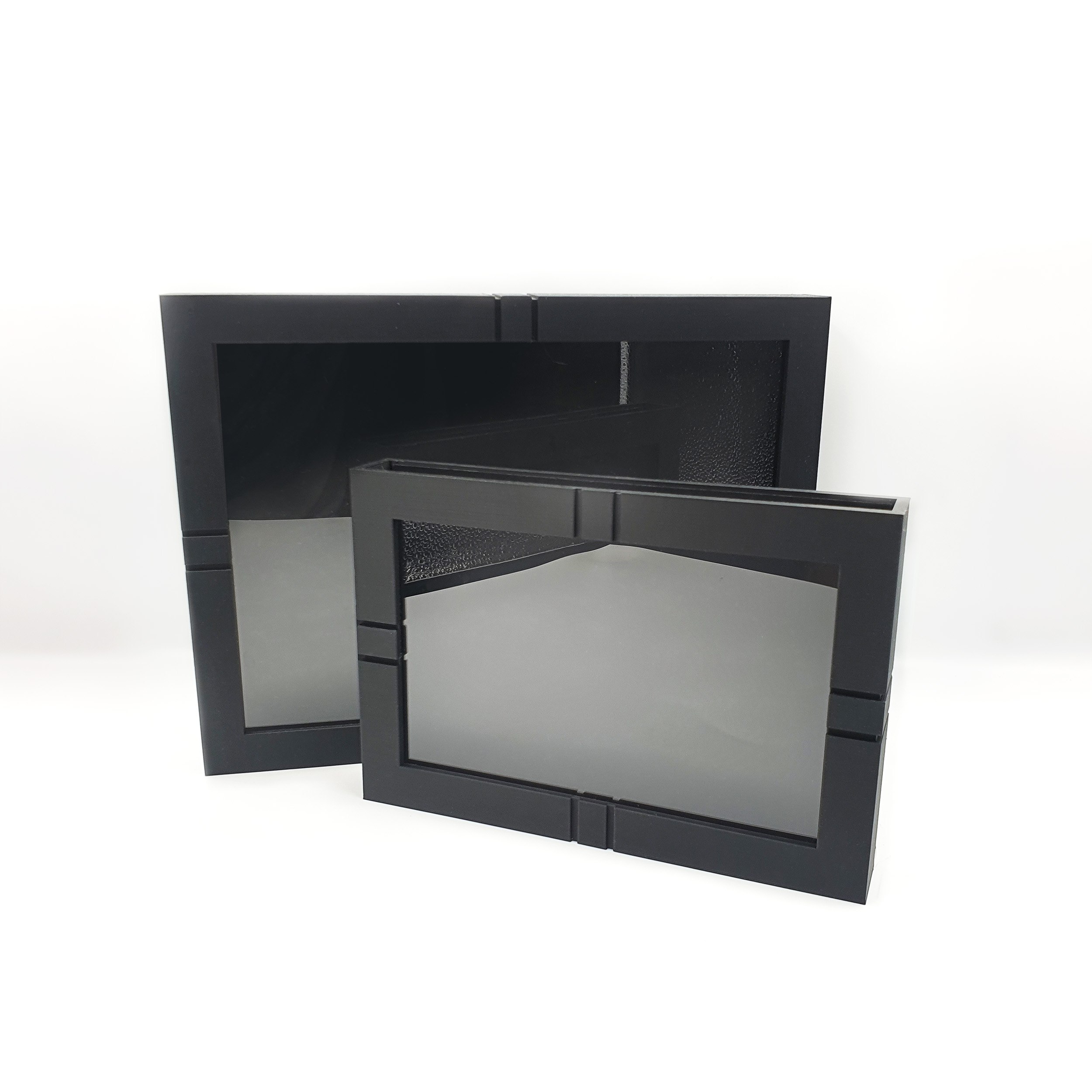 Black Frame – Your Kids Art